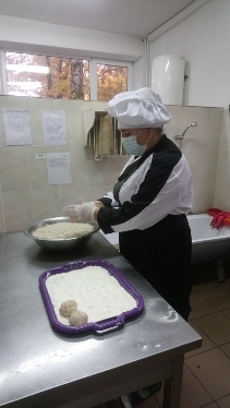 Приготовление блюда тефтели с рисом