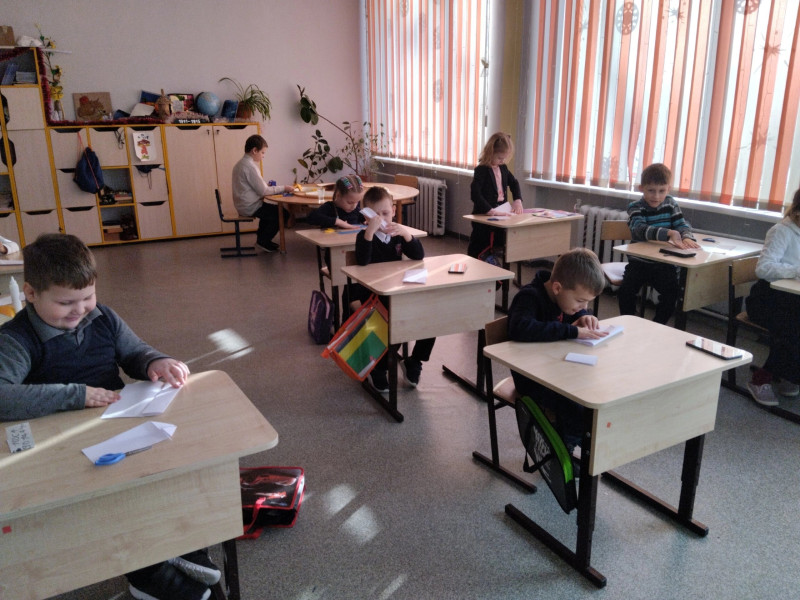 Лодка в стиле оригами.